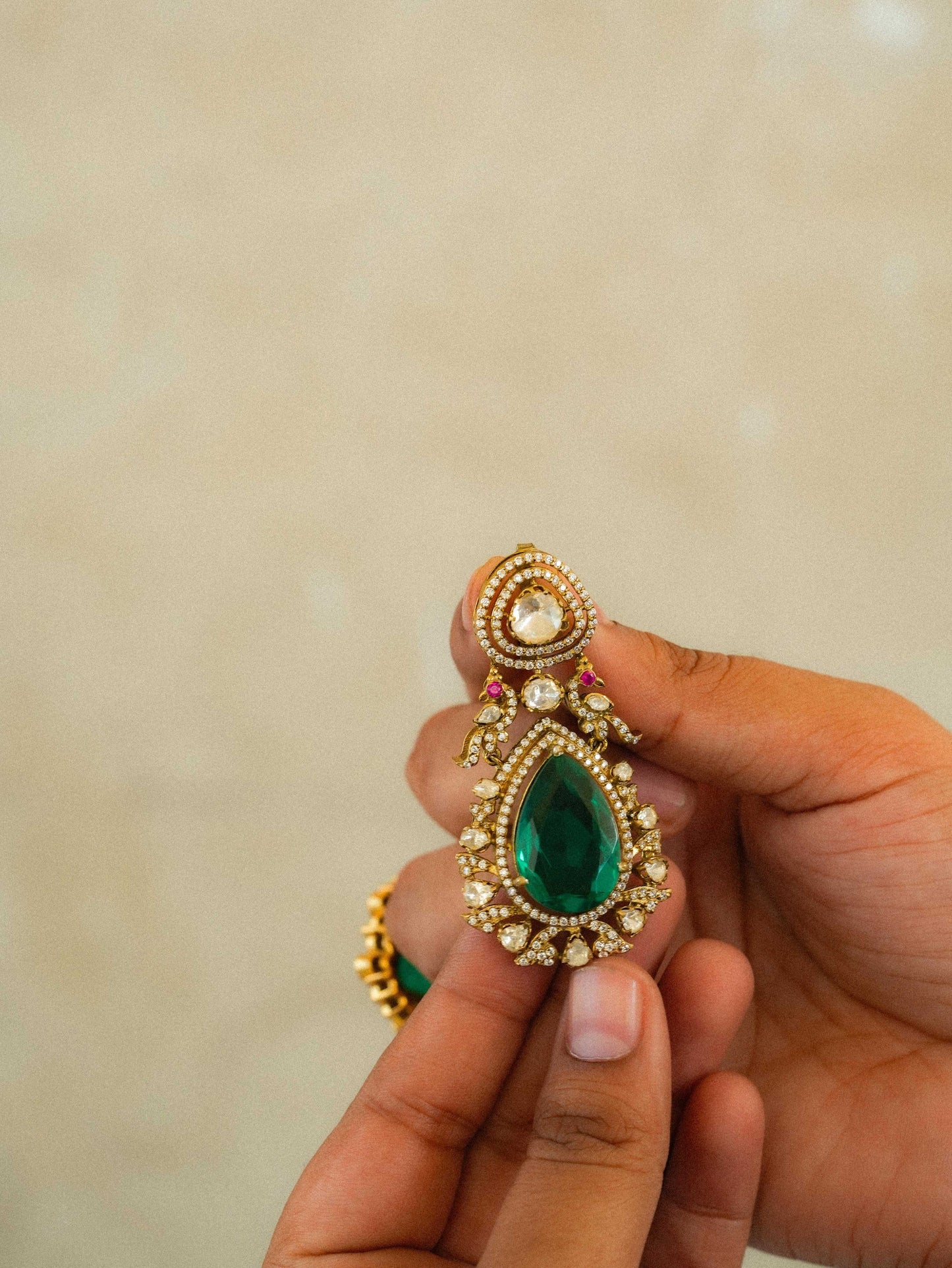 Pear-Shaped Green Majesty Pendant