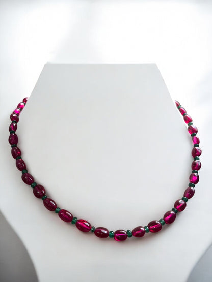 Ruby and emerald beaded necklace