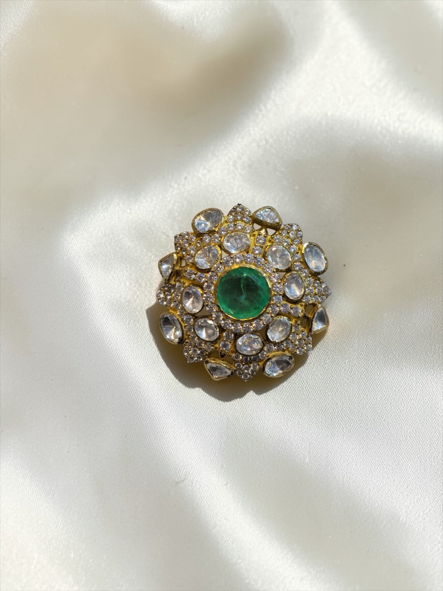 Emerald Bloom Moissanite Pendant – 925 Sterling Silver